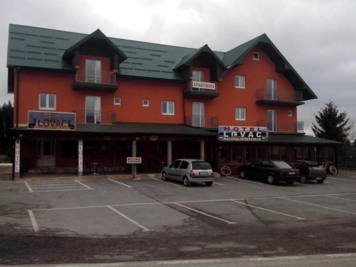Отель Hotel Lovac Жабляк-4
