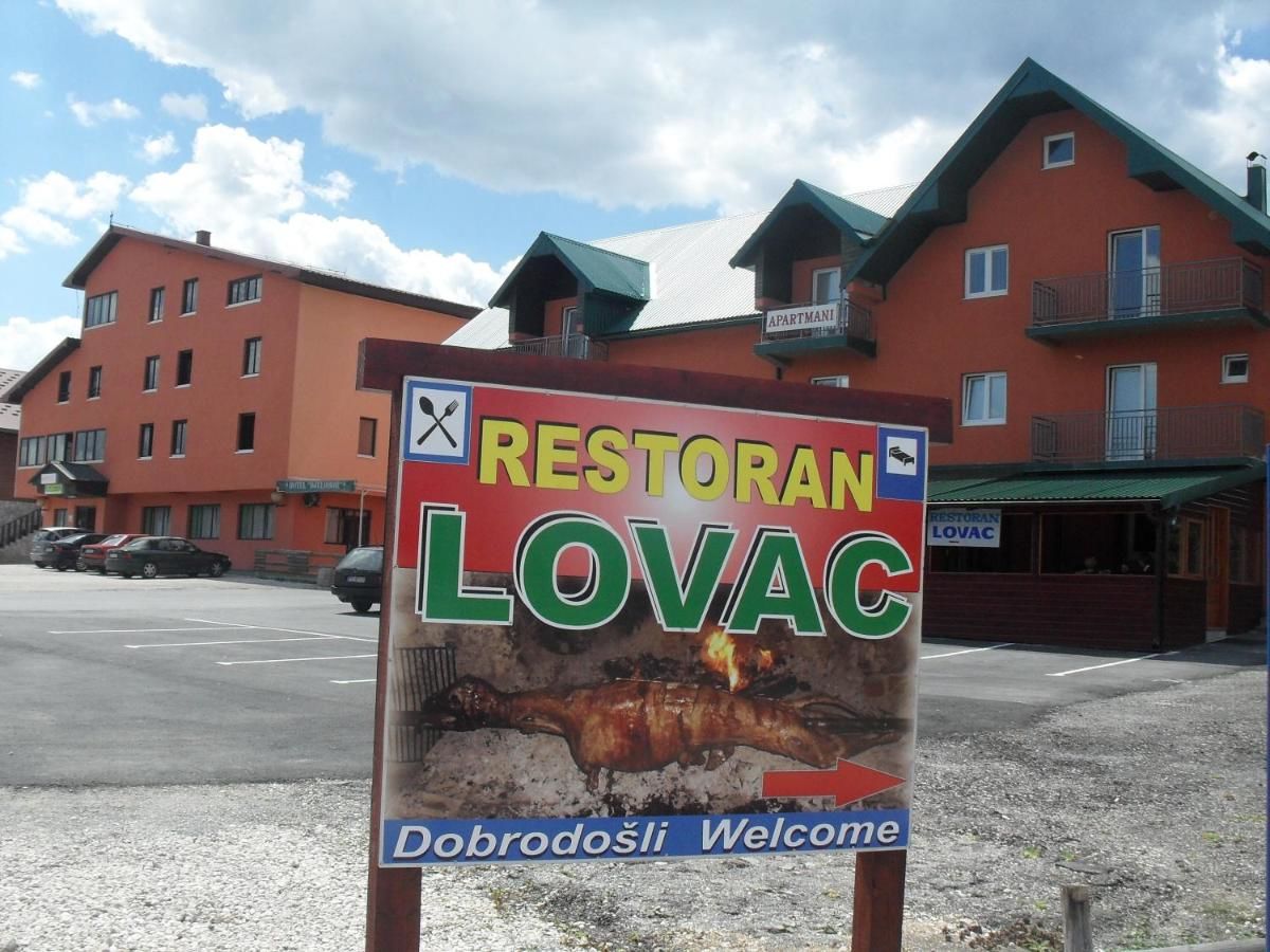 Отель Hotel Lovac Жабляк-16