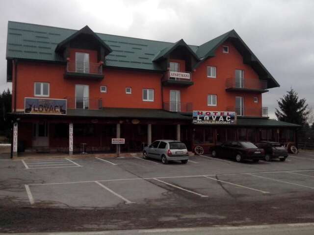 Отель Hotel Lovac Жабляк-3