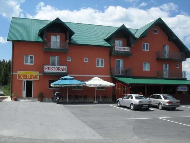Отель Hotel Lovac Жабляк-4