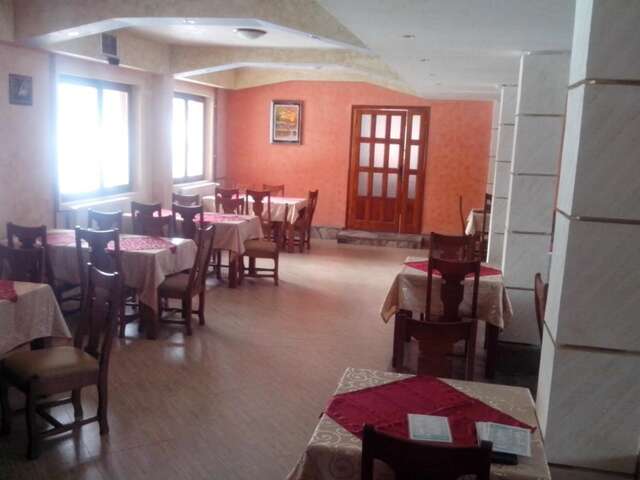 Отель Hotel Lovac Жабляк-43
